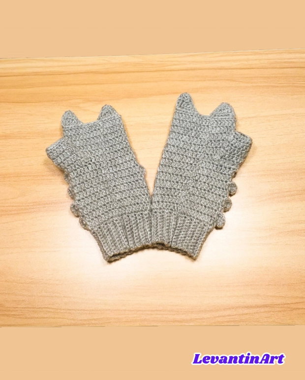 BUFNITE GRI - Manusi fara degete pentru adulti, crosetate. Manusi inedite handmade. Manusi practice. LA COMANDA