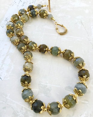 Colier vintage labradorit