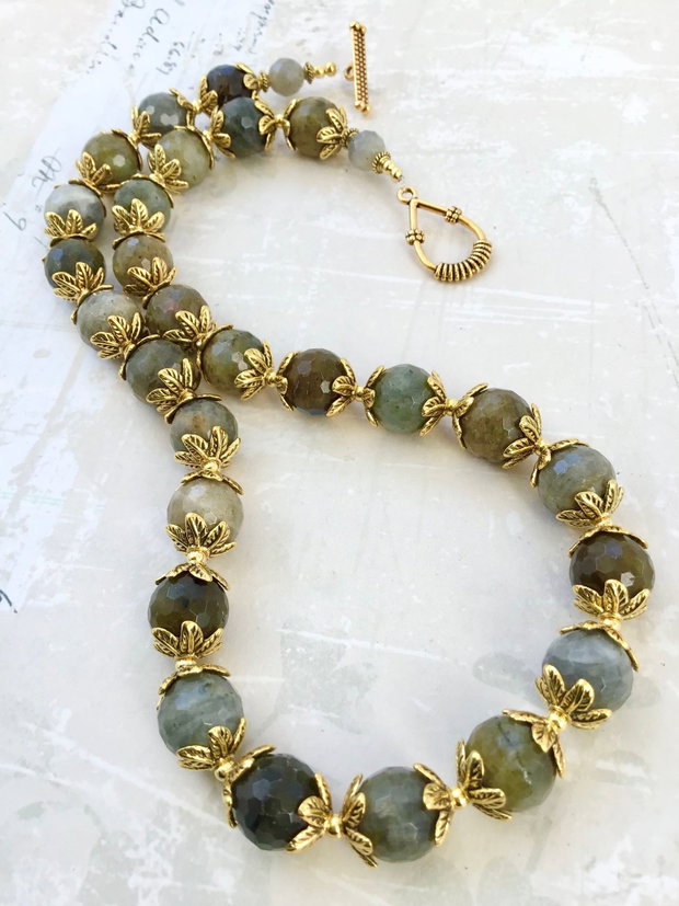 Colier vintage labradorit