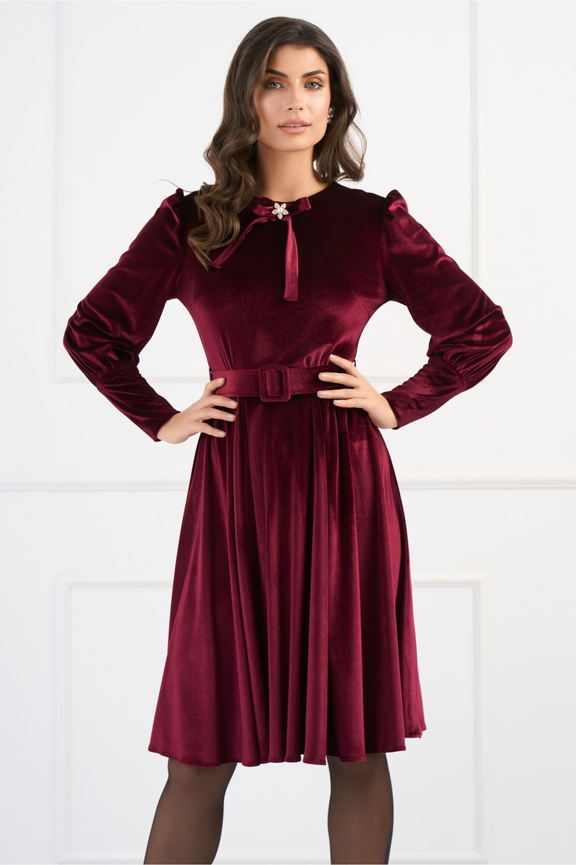 Rochie DY Fashion eleganta din catifea bordo cu funda la decolteu si curea in talie