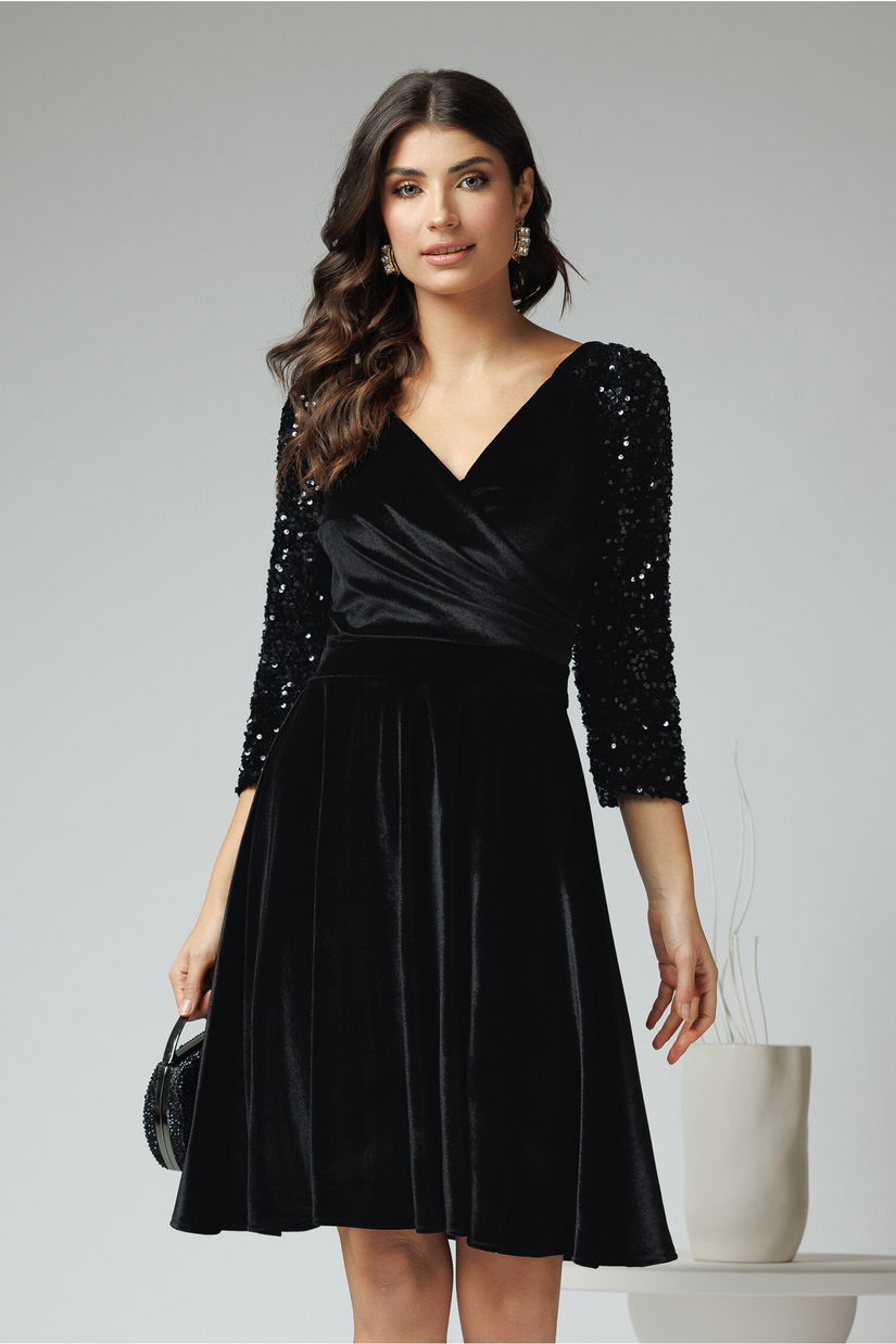 Rochie Ella Collection Sandy eleganta din catifea neagra cu paiete pe maneci