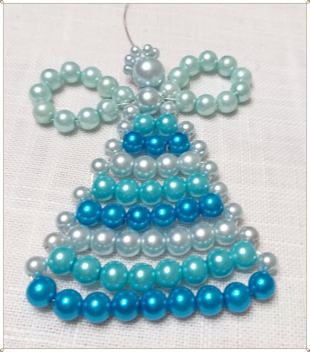 GLOB- INGERAS- PERLE BLEU, TURCOAZ SI ALBASTRE DE STICLA