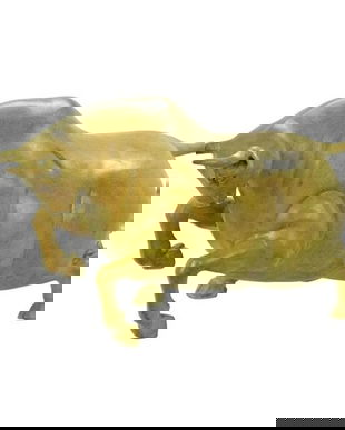 Taur furios-statueta modernista din bronz masiv