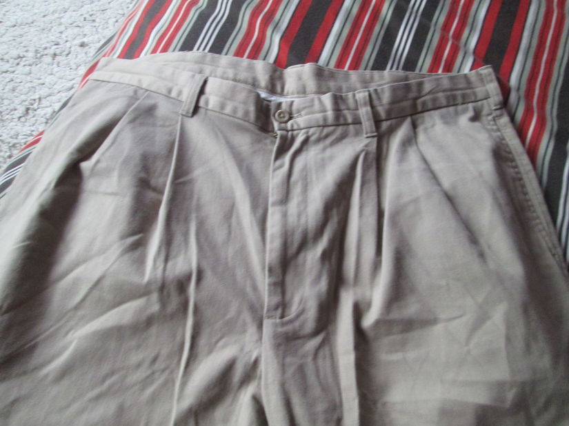 pantaloni bej retro