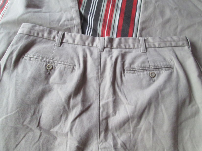 pantaloni bej retro