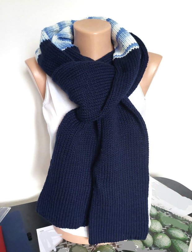 Fular tricotat lung dungi albastru bleumarin unisex