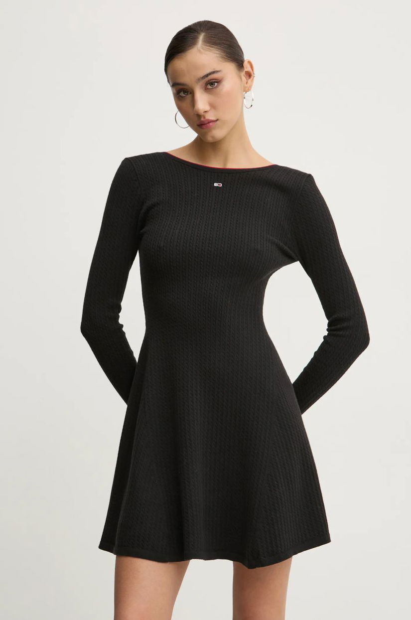 Tommy Jeans rochie culoarea negru, mini, evazați, DW0DW19469