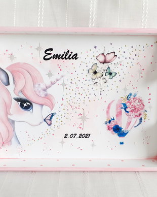 Tavita de mot fetita cu unicorn