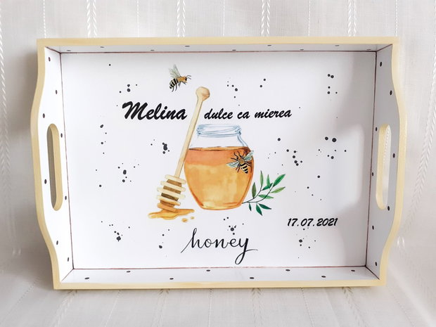 Tavita de mot fetita dulce ca mierea