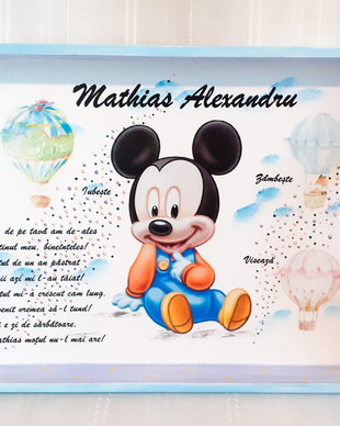 Tavita de mot baietel cu Mickey