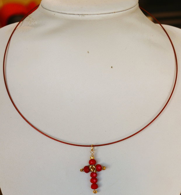 Cruciulita cu cristale fatetate- colier talisman/pandantiv cruciulita