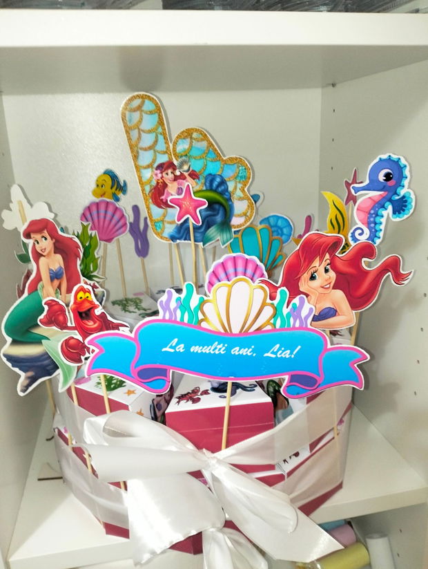 Cutie felie de tort decorativ Ariel