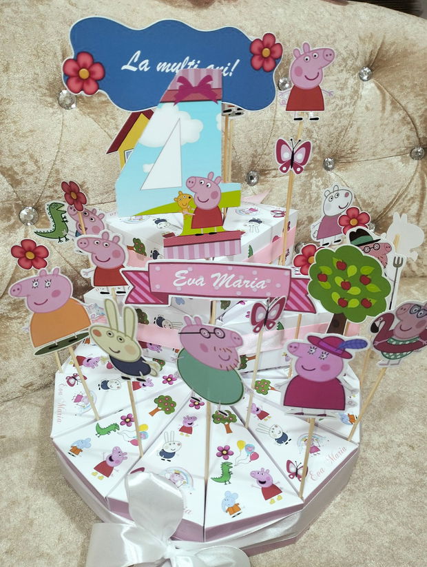 Cutie felie tort decorativ festiv Pepa Pig