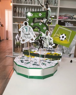 Cutie felie tort decorativ fotbal Ronaldo