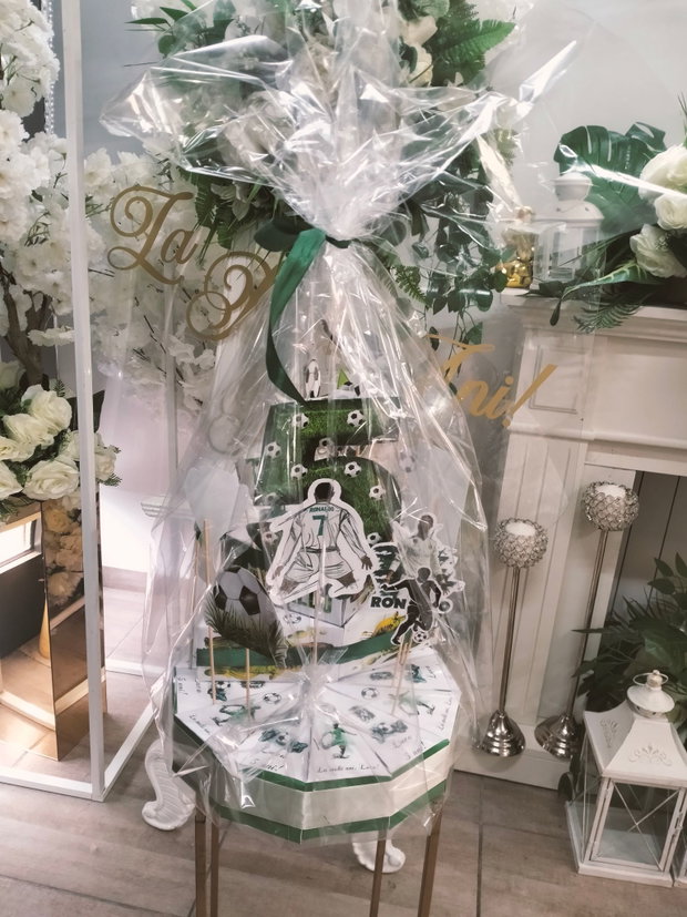 Cutie felie tort decorativ fotbal Ronaldo