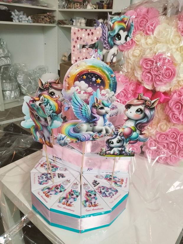 Cutie felie tort decorativ festiv unicorn