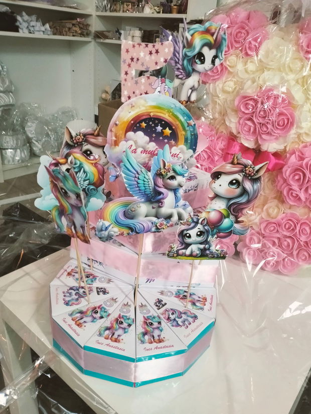 Cutie felie tort decorativ festiv unicorn