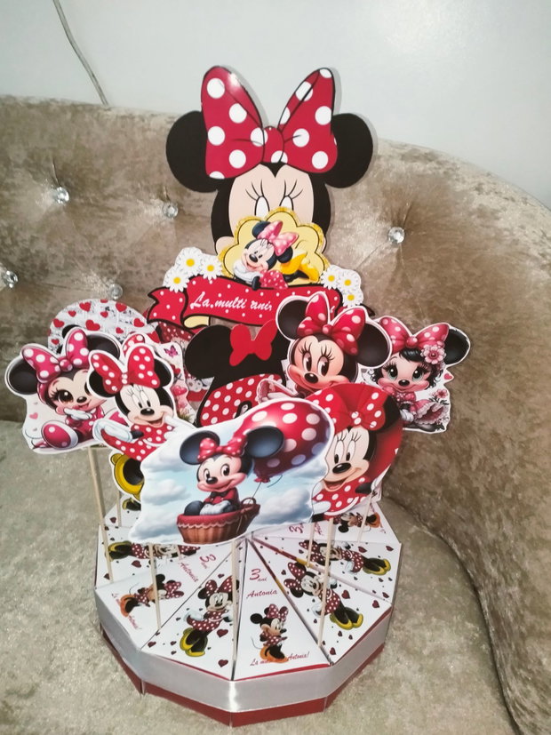Cutie felie de tort decorativ festiv Minnie