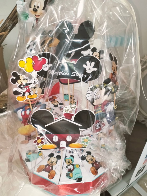 Cutie felie de tort decorativ festiv Mickey Mouse
