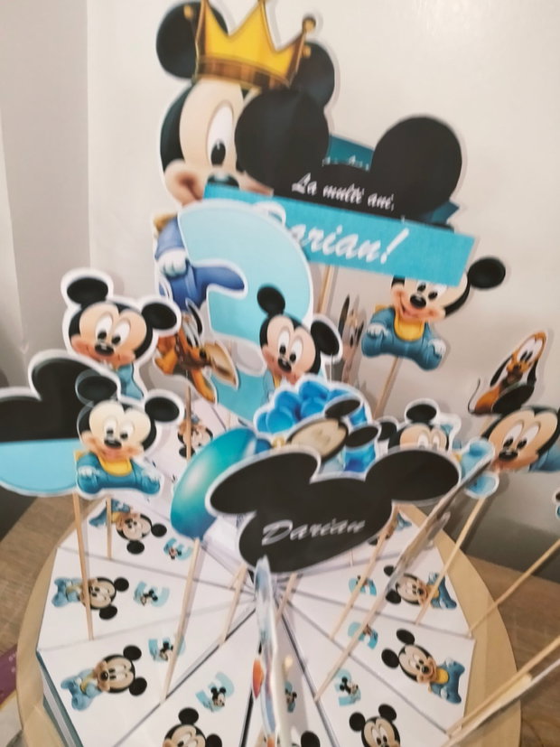 Cutie felie tort decorativ festiv Baby Mickey