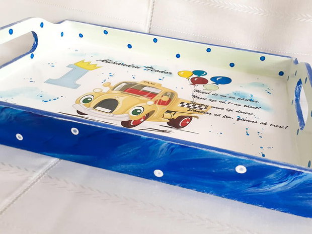 Tavita de mot baietel cu Taxi