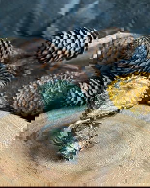 Inel supradimensionat din argint 925 cu textura de ciocan si piatre de seraphinit