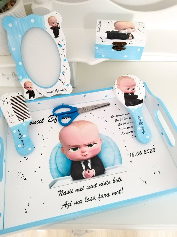 Tavita de mot baietel cu baby boss