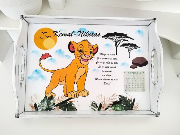 Tavita de mot baietel cu regele leu