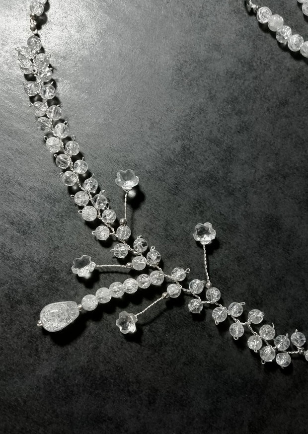 Colier cuart cristal de gheață