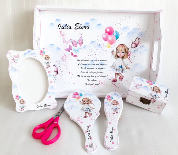 Tavita de mot fetita cu baloane