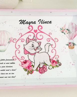 Tavita de mot fetita cu pisicuta Marie