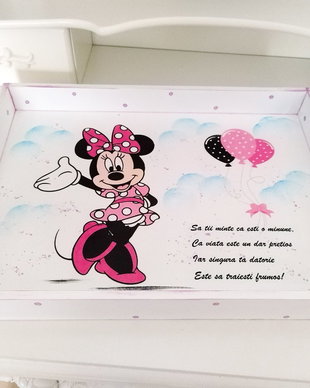 Tavita de mot fetita cu Minnie
