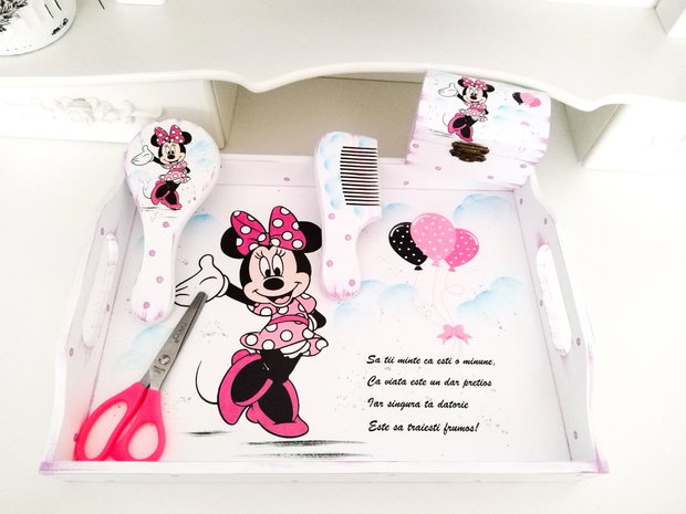 Tavita de mot fetita cu Minnie