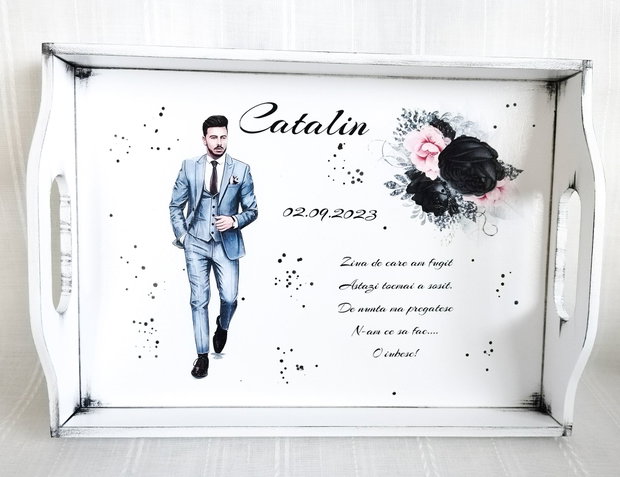Tavita pentru mire cu tema mire cu costum gri