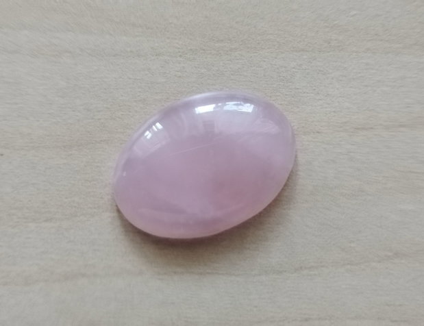 Cabochon cuart roz, 30x22 mm