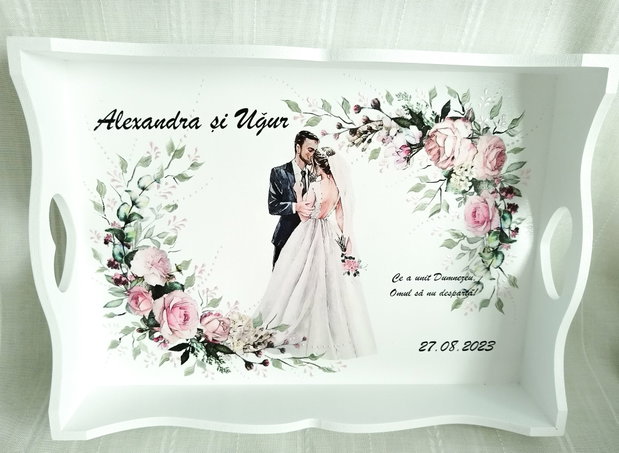 Tavita pentru mireasa cu miri romantici