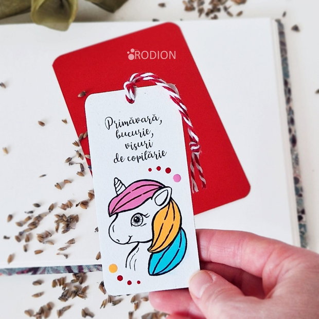 Minisemn de carte martisor unicorn pictat personalizat cu mesaj