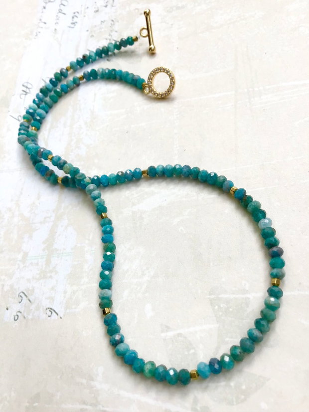 Colier choker apatit