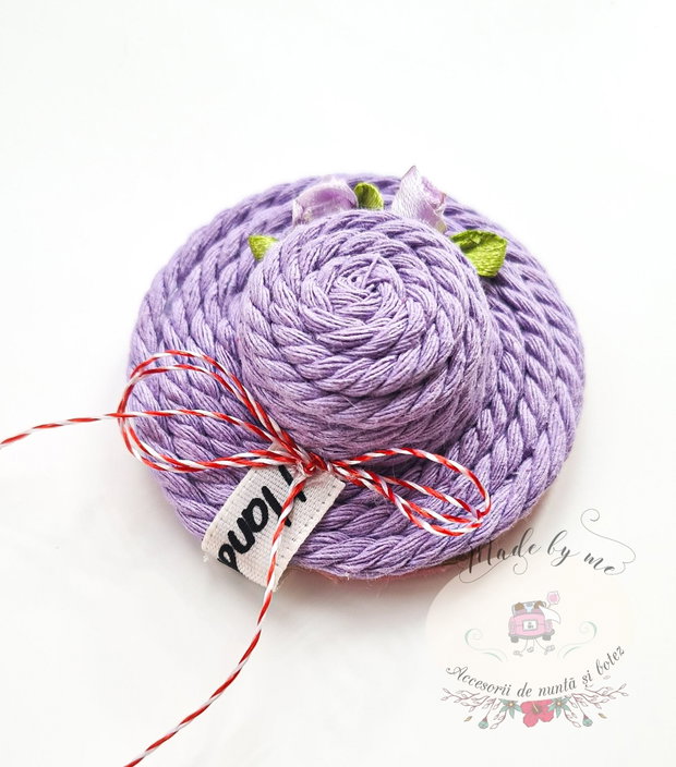 Martisor palarie mov lila