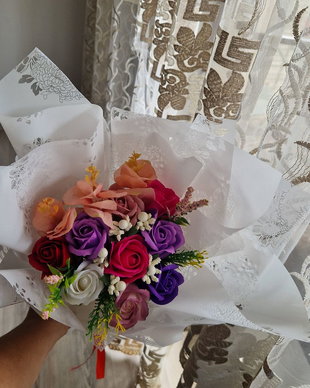 Buchet 9 trandafiri de sapun