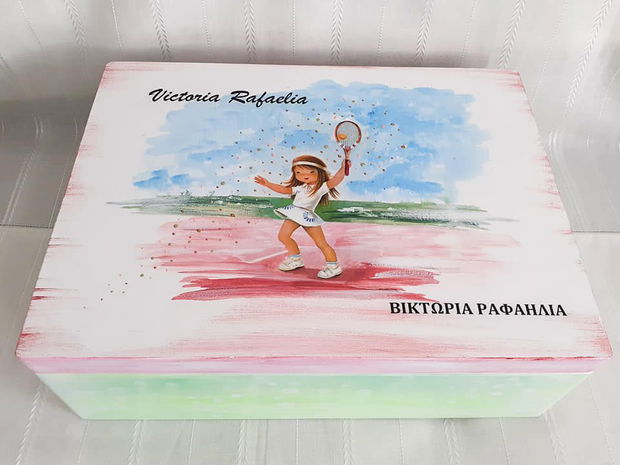 Cutie de trusou botez sau mot cu mica tenismenă