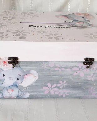 Cutie de dar pentru botez cu elefănțel