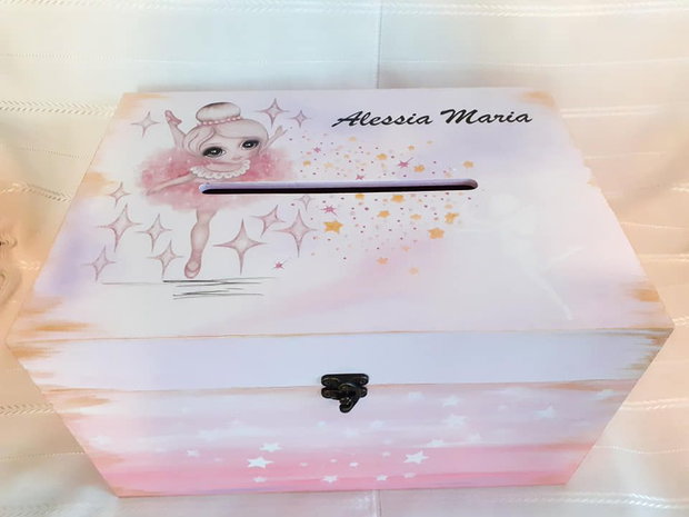 Cutie de dar pentru botez cu balerină