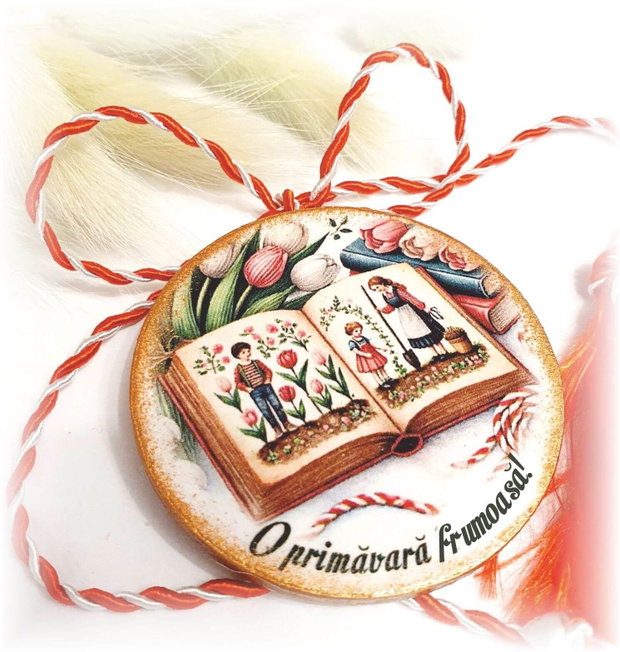 Martisor personalizat materii scolare: Educatie Civica