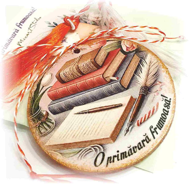 Martisor personalizat materii scolare: Limba Romana / Literatura