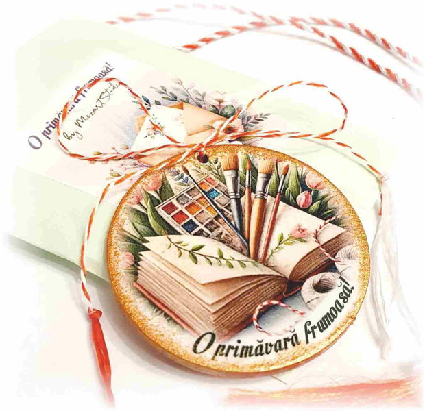 Martisor personalizat materii scolare: Desen / Arte plastice