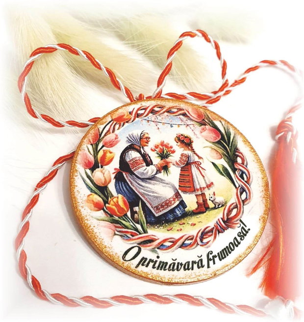 Martisor personalizat Port traditional, Bunica