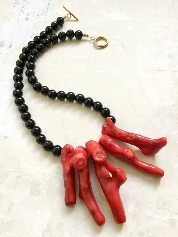 Colier Coral rosu & onix negru