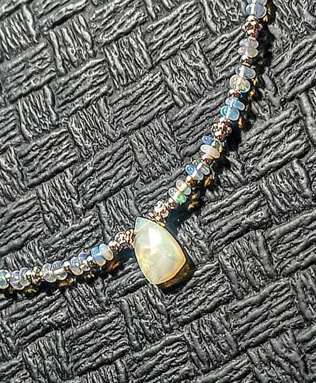 Rezervat Colier argint opal de foc etiopian brioleta fancy lant argint minimalist boho chic trendy
