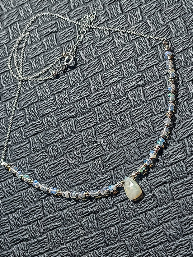 Rezervat Colier argint opal de foc etiopian brioleta fancy lant argint minimalist boho chic trendy